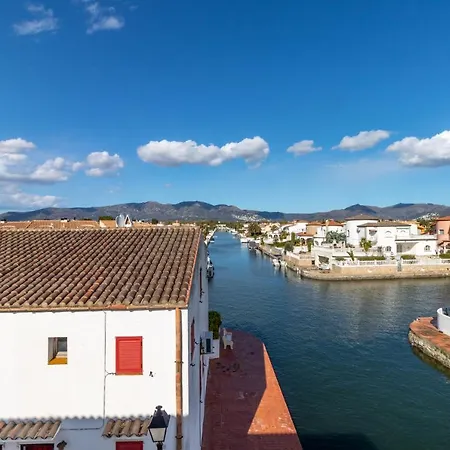 Goldhome - Currican - Casa Con Amarre, Terraza, Barbacoa, Wifi Tatil Evi Empuriabrava