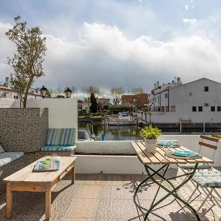 Goldhome - Currican - Casa Con Amarre, Terraza, Barbacoa, Wifi Hébergement de vacances Empuriabrava